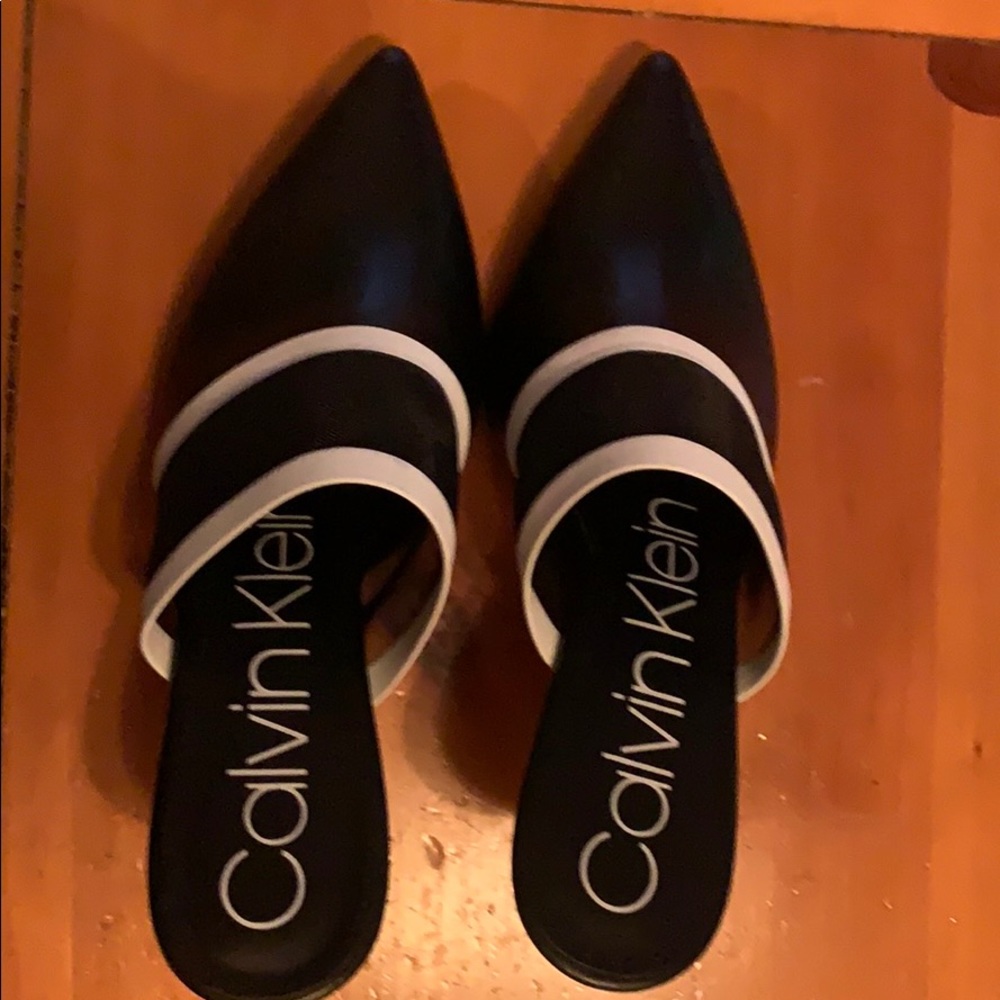 Calvin Klein heels never worn